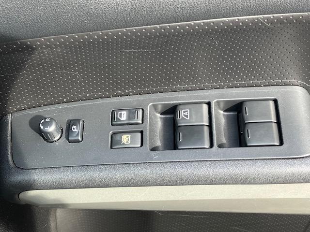 エクストレイル 20Xtt 4WD オートクルーズ ハーフレザー シートヒーター ナビ フルセグ Bカメラ Bluetoothオーディオ ETC HID 18インチAW スマキー 禁煙車 ABS 電格ミラー 運転席エアバッグ(36枚目)
