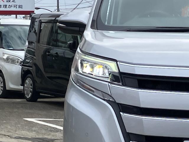 ノア X 衝突軽減 レーンキープ 障害物センサー オートクルーズ 片側電動 ハーフレザー Iストップ LEDヘッドライト キーレス 禁煙車 3列 フルフラット ABS オートハイビーム 電格ミラー CD(36枚目)
