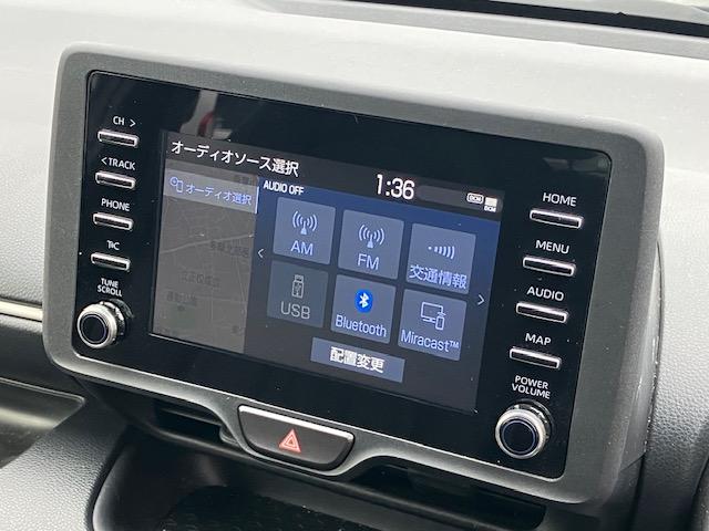 ヤリス ハイブリッドX 衝突軽減 レーンキープ アダプティブクルーズ ナビ Bluetoothオーディオ ETC Iストップ キーレス 禁煙車 ABS オートハイビーム 電格ミラー 運転席エアバッグ 助手席エアバッグ(4枚目)