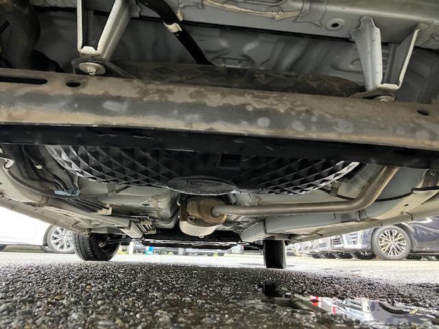 タント L 衝突軽減 障害物センサー 両側スライド Iストップ LEDヘッドライト キーレス 横滑り防止 ABS CD 運転席エアバッグ 助手席エアバッグ サイドエアバッグ エアコン パワーウィンドウ(21枚目)