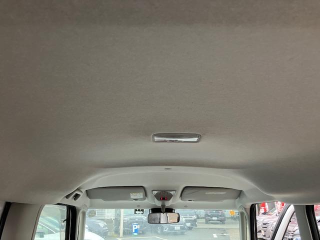 タント L 衝突軽減 障害物センサー 両側スライド Iストップ LEDヘッドライト キーレス 横滑り防止 ABS CD 運転席エアバッグ 助手席エアバッグ サイドエアバッグ エアコン パワーウィンドウ(28枚目)