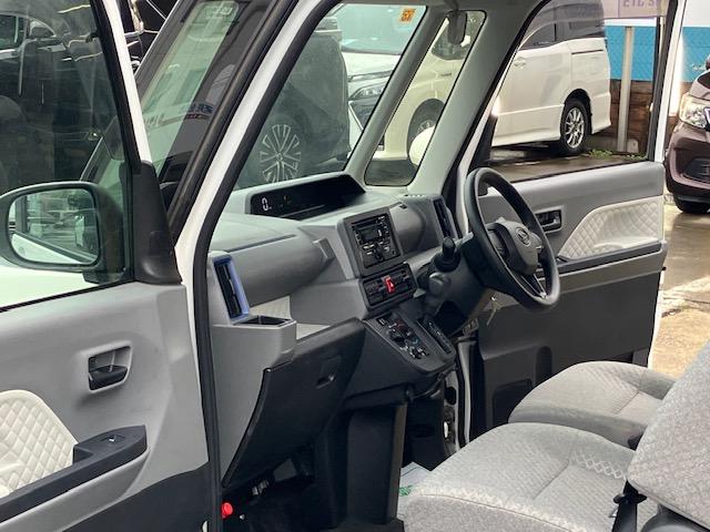 タント L 衝突軽減 障害物センサー 両側スライド Iストップ LEDヘッドライト キーレス 横滑り防止 ABS CD 運転席エアバッグ 助手席エアバッグ サイドエアバッグ エアコン パワーウィンドウ(31枚目)