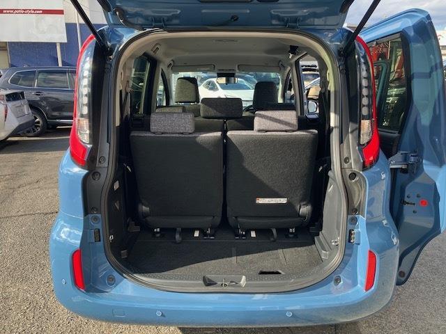 シエンタ ハイブリッドＺ　衝突軽減　レーンキープ　障害物センサー　アダプティブクルーズ　両側電動　シートヒーター　フルセグ　Ｂカメラ　Ｂｌｕｅｔｏｏｔｈオーディオ　ＥＴＣ２．０　Ｉストップ　ＬＥＤヘッドライト　１５インチＡＷ（11枚目）