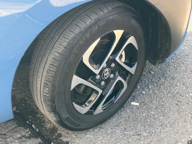 シエンタ ハイブリッドＺ　衝突軽減　レーンキープ　障害物センサー　アダプティブクルーズ　両側電動　シートヒーター　フルセグ　Ｂカメラ　Ｂｌｕｅｔｏｏｔｈオーディオ　ＥＴＣ２．０　Ｉストップ　ＬＥＤヘッドライト　１５インチＡＷ（15枚目）