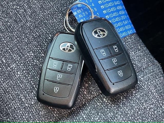 シエンタ ハイブリッドＺ　衝突軽減　レーンキープ　障害物センサー　アダプティブクルーズ　両側電動　シートヒーター　フルセグ　Ｂカメラ　Ｂｌｕｅｔｏｏｔｈオーディオ　ＥＴＣ２．０　Ｉストップ　ＬＥＤヘッドライト　１５インチＡＷ（21枚目）