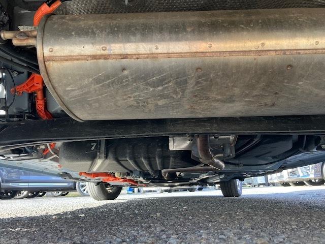 シエンタ ハイブリッドＺ　衝突軽減　レーンキープ　障害物センサー　アダプティブクルーズ　両側電動　シートヒーター　フルセグ　Ｂカメラ　Ｂｌｕｅｔｏｏｔｈオーディオ　ＥＴＣ２．０　Ｉストップ　ＬＥＤヘッドライト　１５インチＡＷ（26枚目）