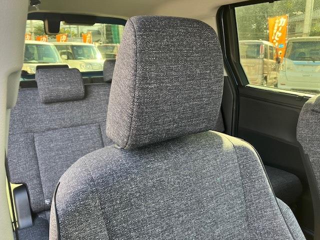 シエンタ ハイブリッドＺ　衝突軽減　レーンキープ　障害物センサー　アダプティブクルーズ　両側電動　シートヒーター　フルセグ　Ｂカメラ　Ｂｌｕｅｔｏｏｔｈオーディオ　ＥＴＣ２．０　Ｉストップ　ＬＥＤヘッドライト　１５インチＡＷ（28枚目）