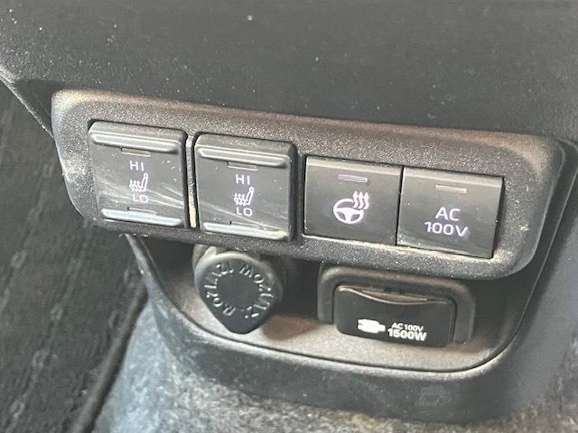 シエンタ ハイブリッドＺ　衝突軽減　レーンキープ　障害物センサー　アダプティブクルーズ　両側電動　シートヒーター　フルセグ　Ｂカメラ　Ｂｌｕｅｔｏｏｔｈオーディオ　ＥＴＣ２．０　Ｉストップ　ＬＥＤヘッドライト　１５インチＡＷ（36枚目）