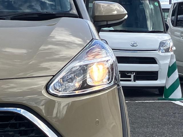 シエンタ ハイブリッド　ファンベースＸ　衝突軽減　レーンキープ　障害物センサー　片側電動　ナビ　ワンセグ　全周囲カメラ　Ｆカメラ　サイドカメラ　Ｂカメラ　Ｂｌｕｅｔｏｏｔｈオーディオ　ＥＴＣ２．０　Ｉストップ　スマキー　禁煙車　３列（22枚目）