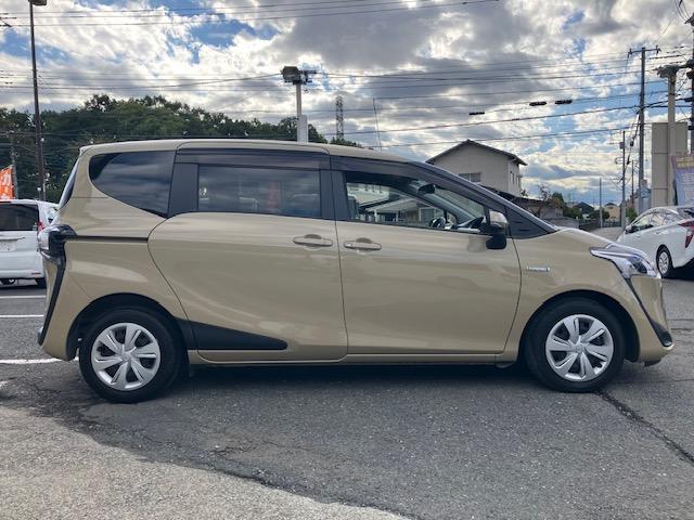 シエンタ ハイブリッド　ファンベースＸ　衝突軽減　レーンキープ　障害物センサー　片側電動　ナビ　ワンセグ　全周囲カメラ　Ｆカメラ　サイドカメラ　Ｂカメラ　Ｂｌｕｅｔｏｏｔｈオーディオ　ＥＴＣ２．０　Ｉストップ　スマキー　禁煙車　３列（37枚目）