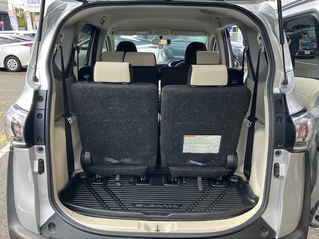 シエンタ Ｘ　片側電動　Ｉストップ　キーレス　禁煙車　ＡＢＳ　電格ミラー　ＣＤ　運転席エアバッグ　助手席エアバッグ　エアコン　パワーウィンドウ　パワーステアリング（7枚目）