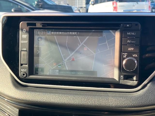 ムーヴ Ｌ　ＳＡ　衝突軽減　ナビ　ワンセグ　Ｂカメラ　Ｂｌｕｅｔｏｏｔｈオーディオ　Ｉストップ　キーレス　禁煙車　ＡＢＳ　電格ミラー　ベンチシート　ＣＤ　ＤＶＤ再生（4枚目）