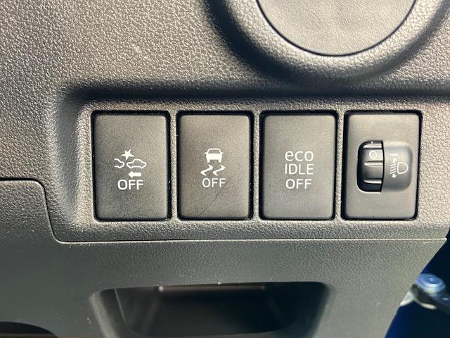 ムーヴ Ｌ　ＳＡ　衝突軽減　ナビ　ワンセグ　Ｂカメラ　Ｂｌｕｅｔｏｏｔｈオーディオ　Ｉストップ　キーレス　禁煙車　ＡＢＳ　電格ミラー　ベンチシート　ＣＤ　ＤＶＤ再生（9枚目）