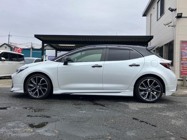 カローラスポーツ ハイブリッドＧ　Ｚ　１オーナー　ナビ　Ｂｌｕｅｔｏｏｔｈ　バックカメラ　スマートキー　衝突軽減ブレーキ　車線逸脱防止　クルコン　ＭＯＤＥＬＬＩＳＴＡエアロ　ＴＯＭ’Ｓリアスポイラー（34枚目）