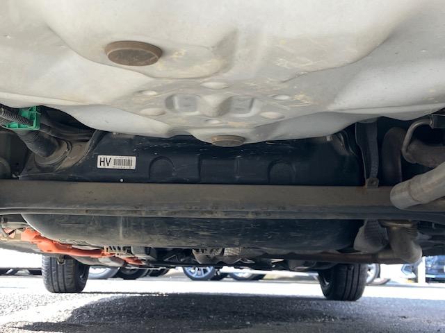 カローラフィールダー ハイブリッド ナビ フルセグ Bluetoothオーディオ ETC Iストップ スマキー ABS 電格ミラー CD DVD再生 運転席エアバッグ 助手席エアバッグ サイドエアバッグ エアコン パワーウィンドウ(23枚目)