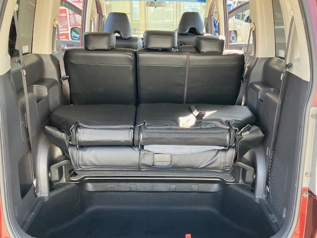 ステップワゴン G コンフォートセレクション オートクルーズ 両側電動 ナビ フルセグ Bカメラ 後席モニター ETC Iストップ HID 15インチAW スマキー 禁煙車 3列 フルフラット 横滑り防止 ABS 電格ミラー 運転席エアバッグ(29枚目)