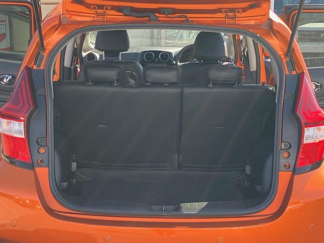 ノート e-パワー X 衝突軽減 レーンキープ 障害物センサー ナビ 全周囲カメラ Bカメラ ETC Iストップ スマキー 禁煙車 横滑り防止 ABS 電格ミラー CD DVD再生 運転席エアバッグ 助手席エアバッグ(9枚目)