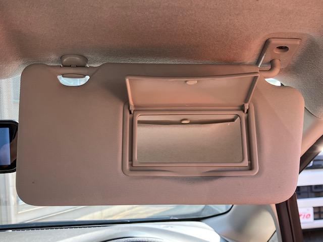 ノート e-パワー X 衝突軽減 レーンキープ 障害物センサー ナビ 全周囲カメラ Bカメラ ETC Iストップ スマキー 禁煙車 横滑り防止 ABS 電格ミラー CD DVD再生 運転席エアバッグ 助手席エアバッグ(30枚目)