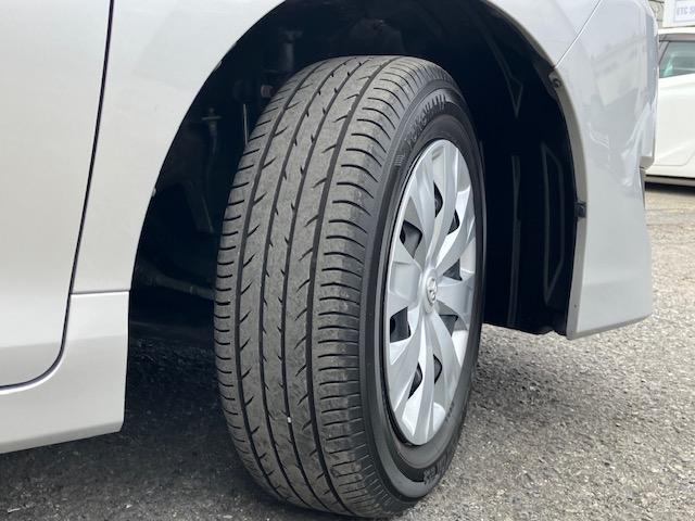 ノア X 衝突軽減 レーンキープ オートクルーズ 片側電動 ナビ フルセグ Bカメラ Bluetoothオーディオ ETC2.0 Iストップ LEDヘッドライト キーレス 禁煙車 3列 フルフラット ABS(17枚目)