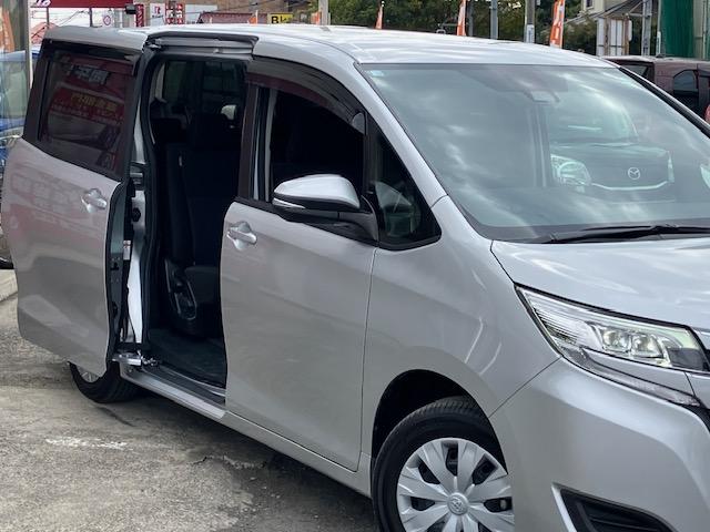 ノア X 衝突軽減 レーンキープ オートクルーズ 片側電動 ナビ フルセグ Bカメラ Bluetoothオーディオ ETC2.0 Iストップ LEDヘッドライト キーレス 禁煙車 3列 フルフラット ABS(44枚目)