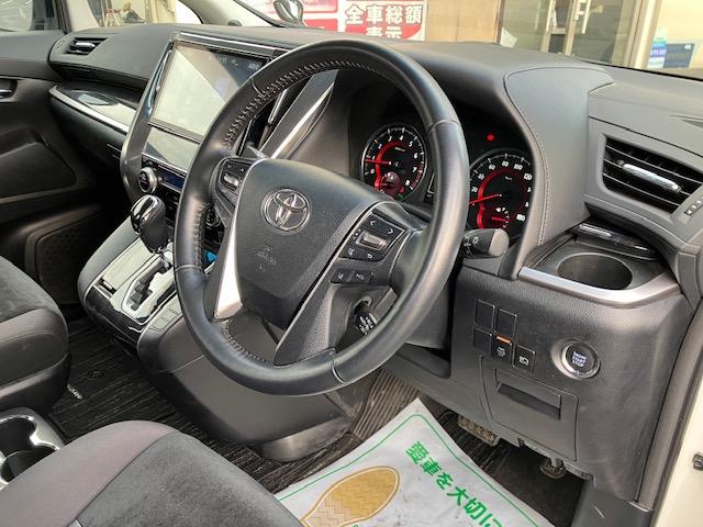 アルファード 2.5S 衝突軽減 レーンキープ アダプティブクルーズ 両側電動 ナビ フルセグ Bカメラ Bluetoothオーディオ 後席モニター ETC2.0 LEDヘッドライト 19インチAW スマキー 禁煙車(27枚目)