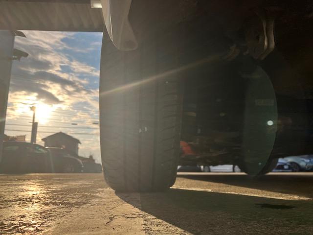 アクア Ｓビジネスパッケージ　衝突軽減　レーンキープ　障害物センサー　ナビ　ワンセグ　Ｂカメラ　ＥＴＣ　Ｉストップ　キーレス　禁煙車　ＡＢＳ　オートハイビーム　電格ミラー　ＣＤ　運転席エアバッグ　助手席エアバッグ（23枚目）