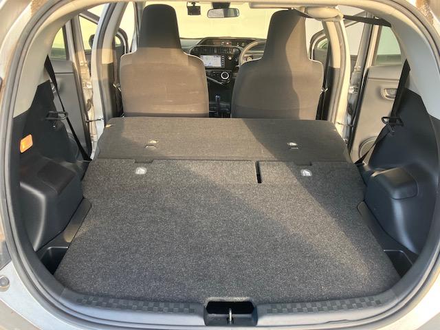 アクア Ｓビジネスパッケージ　衝突軽減　レーンキープ　障害物センサー　ナビ　ワンセグ　Ｂカメラ　ＥＴＣ　Ｉストップ　キーレス　禁煙車　ＡＢＳ　オートハイビーム　電格ミラー　ＣＤ　運転席エアバッグ　助手席エアバッグ（32枚目）