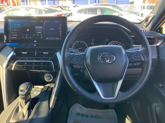 ハリアー Ｚ　４ＷＤ　衝突軽減　レーンキープ　障害物センサー　オートクルーズ　電動リアゲート　ハーフレザー　パワーシート　ナビ　フルセグ　Ｂカメラ　Ｂｌｕｅｔｏｏｔｈオーディオ　ＥＴＣ２．０　１９インチＡＷ（24枚目）