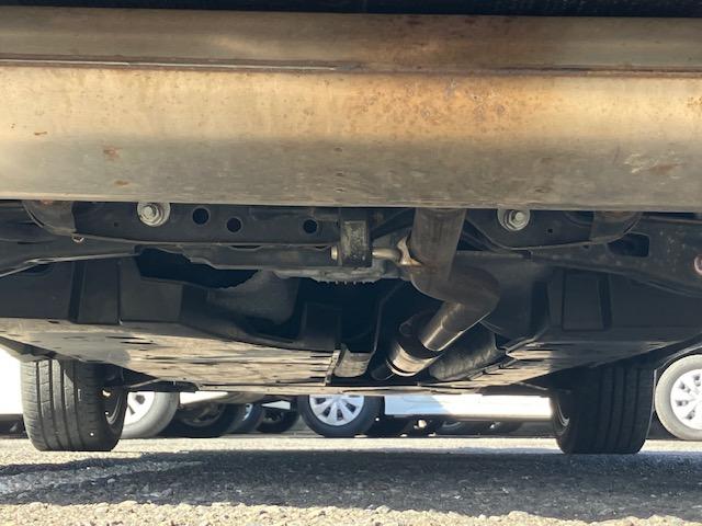 ハリアー Ｚ　４ＷＤ　衝突軽減　レーンキープ　障害物センサー　オートクルーズ　電動リアゲート　ハーフレザー　パワーシート　ナビ　フルセグ　Ｂカメラ　Ｂｌｕｅｔｏｏｔｈオーディオ　ＥＴＣ２．０　１９インチＡＷ（41枚目）