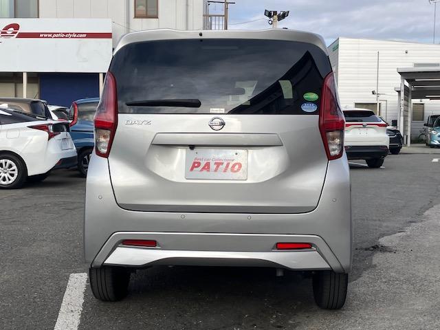 デイズ Ｓ　衝突軽減　レーンキープ　障害物センサー　ナビ　フルセグ　Ｂｌｕｅｔｏｏｔｈオーディオ　ＥＴＣ　Ｉストップ　キーレス　禁煙車　ＡＢＳ　電格ミラー　ベンチシート　ＣＤ　ＤＶＤ再生　運転席エアバッグ（16枚目）