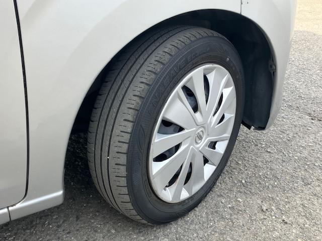 デイズ Ｓ　衝突軽減　レーンキープ　障害物センサー　ナビ　フルセグ　Ｂｌｕｅｔｏｏｔｈオーディオ　ＥＴＣ　Ｉストップ　キーレス　禁煙車　ＡＢＳ　電格ミラー　ベンチシート　ＣＤ　ＤＶＤ再生　運転席エアバッグ（21枚目）