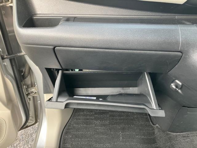 デイズ Ｓ　衝突軽減　レーンキープ　障害物センサー　ナビ　フルセグ　Ｂｌｕｅｔｏｏｔｈオーディオ　ＥＴＣ　Ｉストップ　キーレス　禁煙車　ＡＢＳ　電格ミラー　ベンチシート　ＣＤ　ＤＶＤ再生　運転席エアバッグ（41枚目）