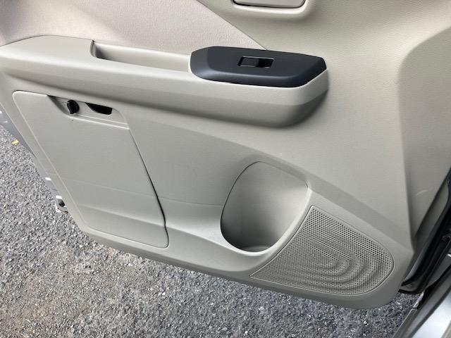 デイズ Ｓ　衝突軽減　レーンキープ　障害物センサー　ナビ　フルセグ　Ｂｌｕｅｔｏｏｔｈオーディオ　ＥＴＣ　Ｉストップ　キーレス　禁煙車　ＡＢＳ　電格ミラー　ベンチシート　ＣＤ　ＤＶＤ再生　運転席エアバッグ（42枚目）