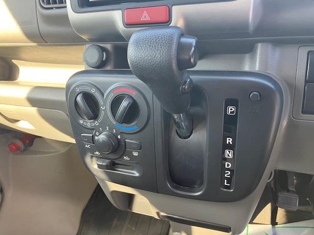 エブリイ PC 衝突軽減 レーンキープ 両側スライド ナビ Bカメラ キーレス 禁煙車 ABS 運転席エアバッグ 助手席エアバッグ サイドエアバッグ エアコン パワーウィンドウ パワーステアリング(7枚目)