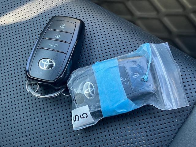 ハリアー Ｚ　レザーパッケージ　衝突軽減　レーンキープ　障害物センサー　アダプティブクルーズ　革シート　シートヒーター　パワーシート　電動リアゲート　ナビ　フルセグ　Ｂカメラ　Ｂｌｕｅｔｏｏｔｈオーディオ　ＥＴＣ２．０（17枚目）