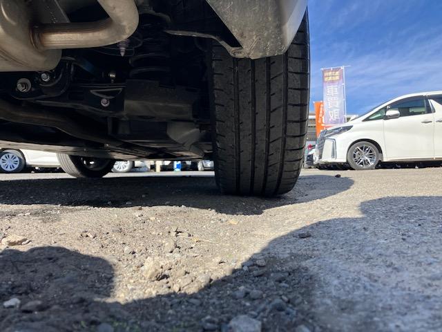 ハリアー Ｚ　レザーパッケージ　衝突軽減　レーンキープ　障害物センサー　アダプティブクルーズ　革シート　シートヒーター　パワーシート　電動リアゲート　ナビ　フルセグ　Ｂカメラ　Ｂｌｕｅｔｏｏｔｈオーディオ　ＥＴＣ２．０（23枚目）