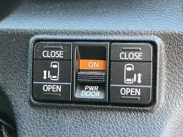 シエンタ ファンベースＧ　衝突軽減　レーンキープ　両側電動　ナビ　フルセグ　Ｂカメラ　Ｂｌｕｅｔｏｏｔｈオーディオ　ＥＴＣ２．０　Ｉストップ　スマキー　禁煙車　ＡＢＳ　オートハイビーム　電格ミラー　ＣＤ（10枚目）