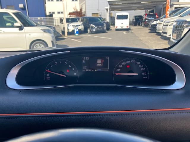 シエンタ ファンベースＧ　衝突軽減　レーンキープ　両側電動　ナビ　フルセグ　Ｂカメラ　Ｂｌｕｅｔｏｏｔｈオーディオ　ＥＴＣ２．０　Ｉストップ　スマキー　禁煙車　ＡＢＳ　オートハイビーム　電格ミラー　ＣＤ（36枚目）