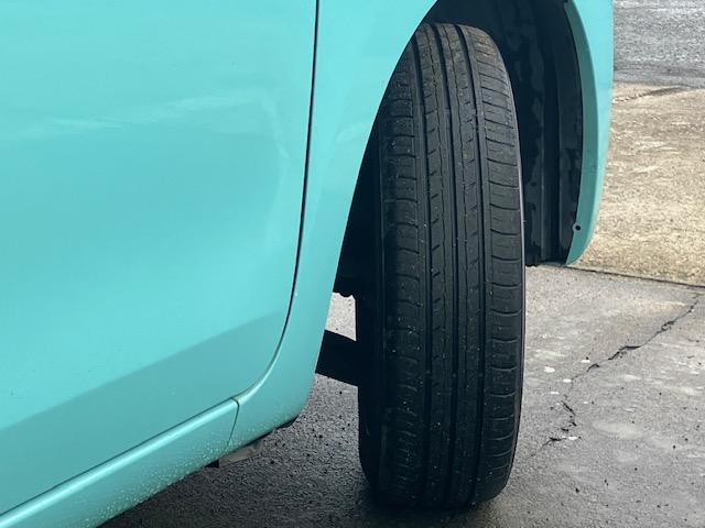 スペーシア Ｘ　衝突軽減　レーンキープ　片側電動　シートヒーター　ナビ　フルセグ　全周囲カメラ　Ｂカメラ　Ｂｌｕｅｔｏｏｔｈオーディオ　ＥＴＣ　Ｉストップ　スマキー　ＡＢＳ　電格ミラー　ベンチシート　ＣＤ　ＤＶＤ再生（21枚目）