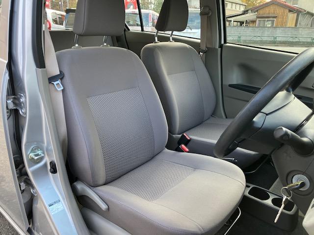 ピクシスエポック Ｌ　ナビ　ワンセグ　Ｂｌｕｅｔｏｏｔｈオーディオ　ＥＴＣ　Ｉストップ　キーレス　ＡＢＳ　ＣＤ　運転席エアバッグ　助手席エアバッグ　エアコン　パワーウィンドウ　パワーステアリング（9枚目）