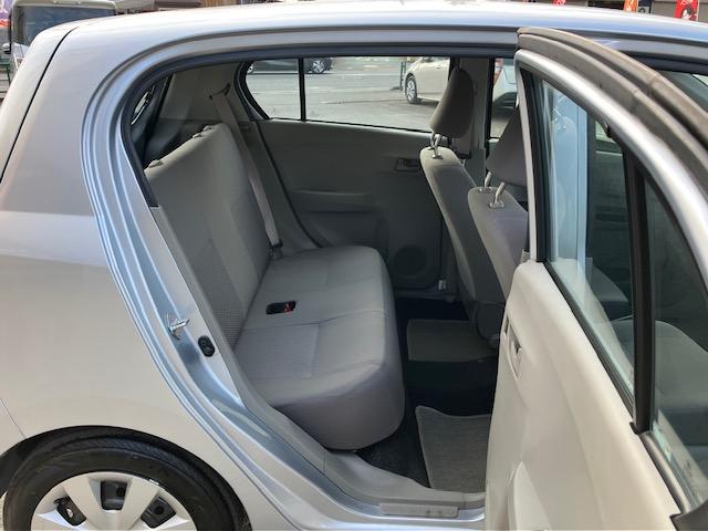 ピクシスエポック Ｌ　ナビ　ワンセグ　Ｂｌｕｅｔｏｏｔｈオーディオ　ＥＴＣ　Ｉストップ　キーレス　ＡＢＳ　ＣＤ　運転席エアバッグ　助手席エアバッグ　エアコン　パワーウィンドウ　パワーステアリング（10枚目）