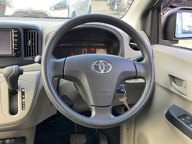 ピクシスエポック Ｌ　ナビ　ワンセグ　Ｂｌｕｅｔｏｏｔｈオーディオ　ＥＴＣ　Ｉストップ　キーレス　ＡＢＳ　ＣＤ　運転席エアバッグ　助手席エアバッグ　エアコン　パワーウィンドウ　パワーステアリング（12枚目）