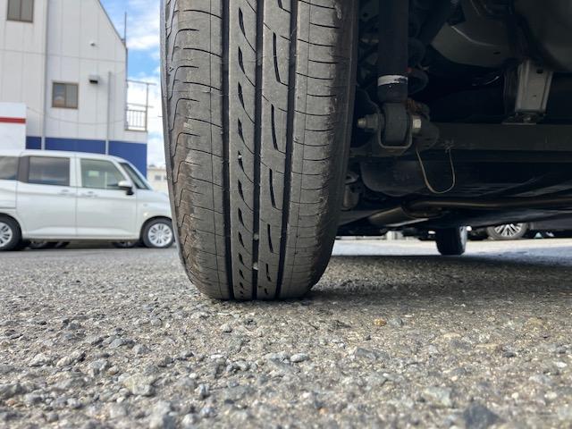 ピクシスエポック Ｌ　ナビ　ワンセグ　Ｂｌｕｅｔｏｏｔｈオーディオ　ＥＴＣ　Ｉストップ　キーレス　ＡＢＳ　ＣＤ　運転席エアバッグ　助手席エアバッグ　エアコン　パワーウィンドウ　パワーステアリング（23枚目）