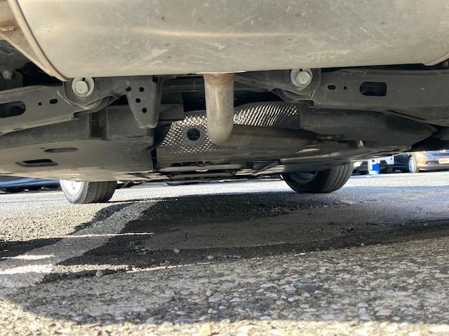 カローラ ハイブリッド　Ｓ　衝突軽減　レーンキープ　障害物センサー　アダプティブクルーズ　ナビ　Ｂカメラ　Ｂｌｕｅｔｏｏｔｈオーディオ　Ｉストップ　ＬＥＤヘッドライト　１６インチＡＷ　スマキー　禁煙車　ＡＢＳ　オートハイビーム（26枚目）