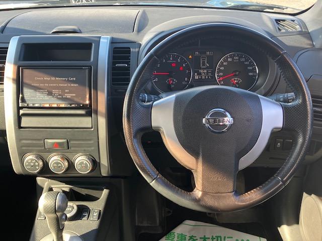 エクストレイル 20X 4WD パークアシスト 革シート シートヒーター ナビ ETC HID 17インチAW スマキー 禁煙車 フルフラット ABS 運転席エアバッグ 助手席エアバッグ ルーフレール エアコン(6枚目)