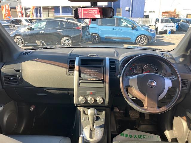 エクストレイル 20X 4WD パークアシスト 革シート シートヒーター ナビ ETC HID 17インチAW スマキー 禁煙車 フルフラット ABS 運転席エアバッグ 助手席エアバッグ ルーフレール エアコン(34枚目)