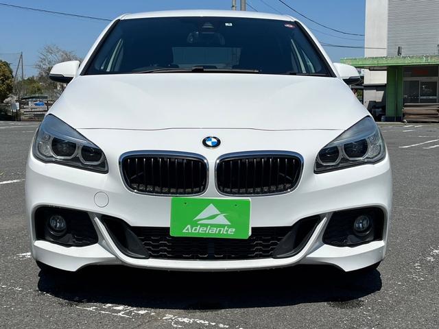 ２２５ｉ　ｘＤｒｉｖｅアクティブツアラー　Ｍスポーツ　純正ナビ・バックカメラ・ＥＴＣ・純正１８インチＡＷ・パワーバックドア・ＬＥＤヘッドライト・ウインカーミラー・フォグランプ・スマートキー・プッシュスタート・オートエアコン・パワーシート(42枚目)