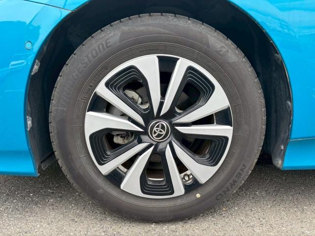 プリウスＰＨＶ Ａレザーパッケージ　ユーザー買取車両・トヨタセーフティーセンス・メーカーナビ・地デジＴＶ・バックカメラ・レザーシート・シートヒーター・パワーシート・スマートキー・プッシュスタート・クルーズコントロール・ＬＥＤヘッドライト（27枚目）