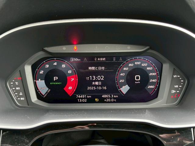 Ｑ３スポーツバック ３５ＴＦＳＩ　Ｓライン　ワンオーナー・ハーフレザーシート・ＥＴＣ２．０・３６０°カメラ・アイドリングストップ・クリアランスソナー・パワーバックドア・ＬＥＤヘッドライト・パワーバックドア・純正１９インチＡＷ・シートヒーター（9枚目）