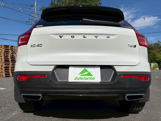 ＸＣ４０ Ｔ４　ＡＷＤ　Ｒデザイン　ワンオーナー・地デジＴＶ・３６０°カメラ・アイドリングストップ・ドライブレコーダー・ＥＴＣ・ハーフレザーシート・パワーシート・パワーバックドア・パドルシフト・シートメモリー・パークアシスト・スペアキー（52枚目）